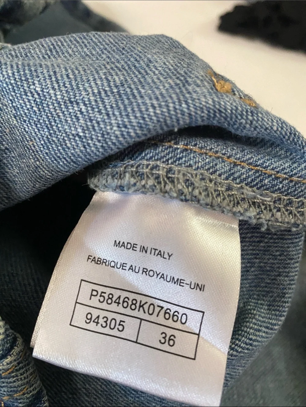 Chanel Blue Denim Skirt with CC cutout front pockets 36